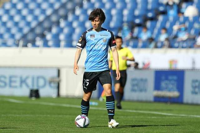 第61期两张球星卡就能买座岛？